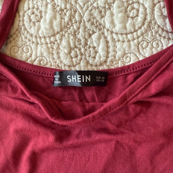 Y2k Burgundy halter cold shoulder top - Picture 5 of 5